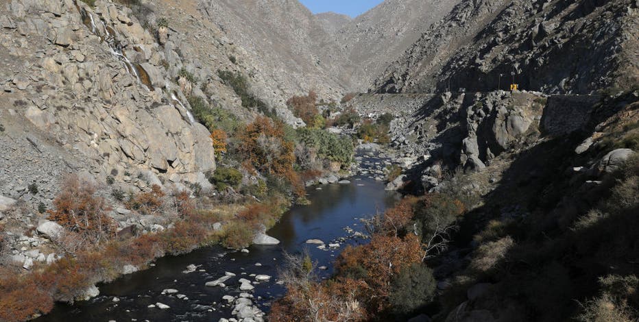 Two deaths force closure of Miracle Hot Springs along Kern River - Los  Angeles Times
