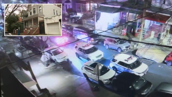 8 migrant squatters busted in NYC basement home with guns, drugs