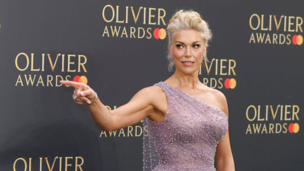 Actress Hannah Waddingham scolds photographer: 'You’d never say that to a man'