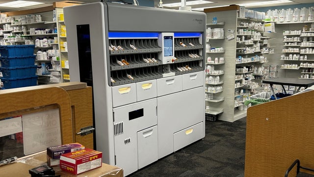 Robots pharmacists spotted in NYC | What are they, how do they work