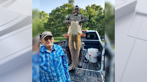 See it: Catfish 'the size of a 6th grader' tops state record after pulled from Oklahoma reservoir