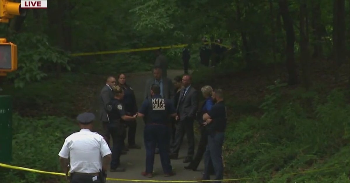 Police search for suspect in attempted rape in Central Park | FOX 5 New ...
