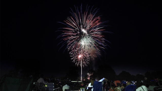 Best spots to watch fireworks in Connecticut this summer: List