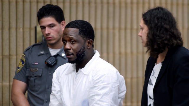 $2 million bail set for man charged with trying to drown 2 children at Connecticut beach