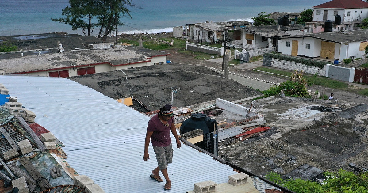 Hurricane Beryl heads for Jamaica as powerful Category 4 storm | FOX 5 ...