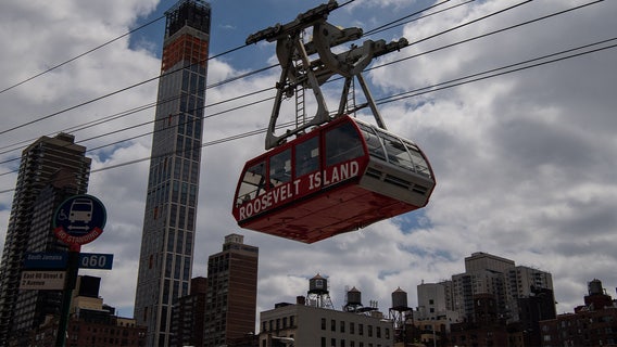 Tram jam: Roosevelt Island locals fight for priority as tourists take over