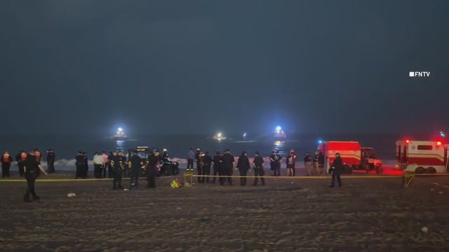 2 teens die while swimming at Coney Island Beach, police say