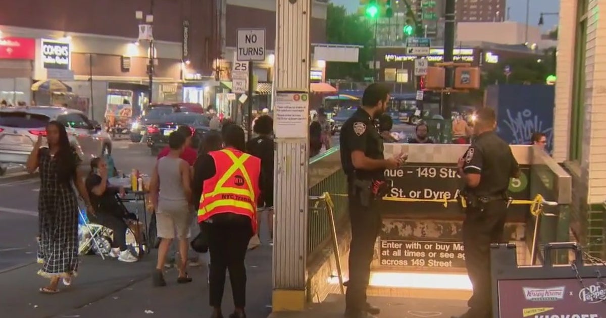 Man stabbed to death on Bronx subway; suspect arrested | FOX 5 New York