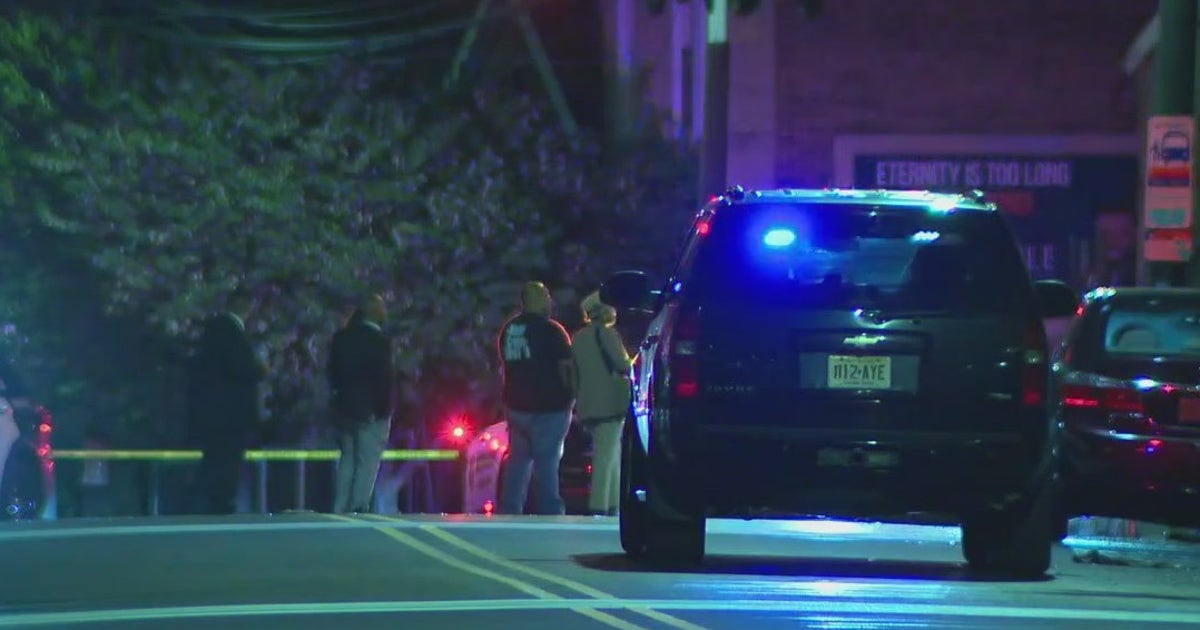 Newark, NJ police shoot driver in stolen car | FOX 5 New York