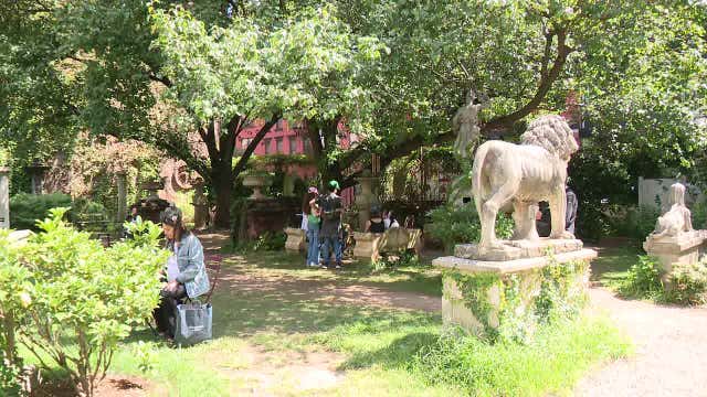 Beloved Elizabeth Street Garden in Little Italy 'is saved', executive director says