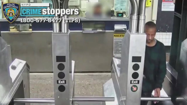 NYC chokehold robberies: Thief puts out victims before stealing their watches