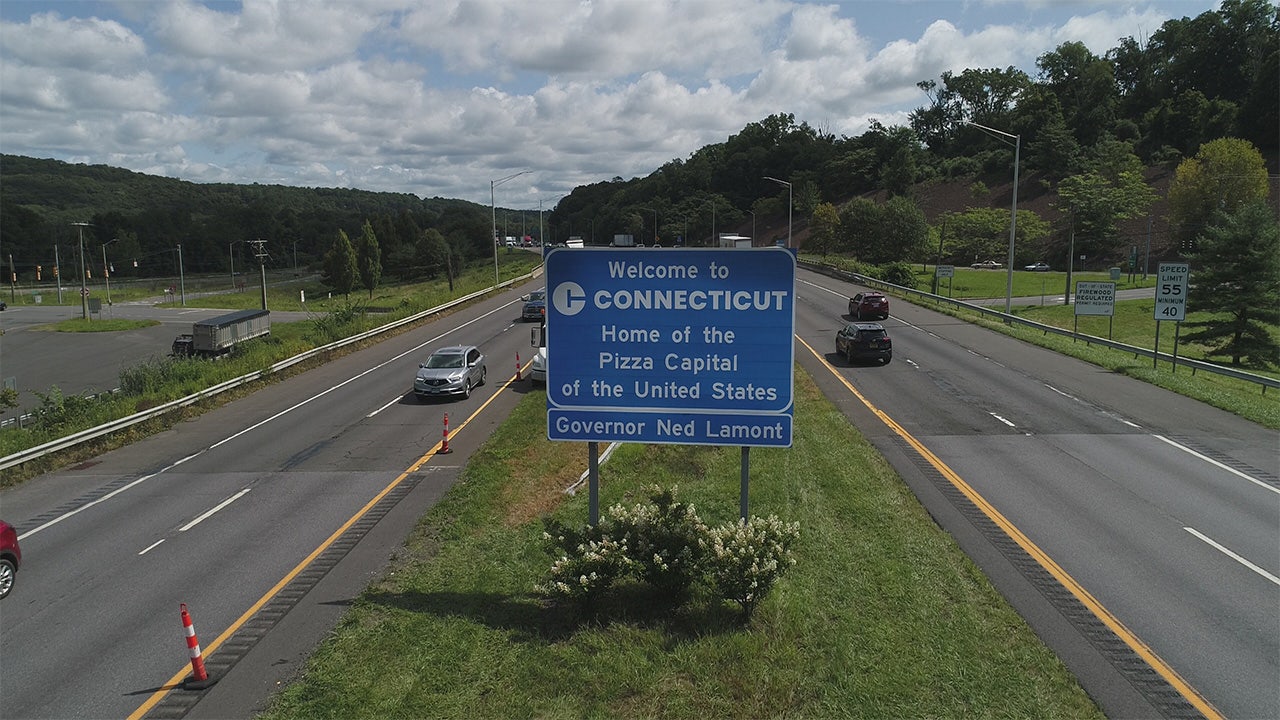 Slice of Controversy: New Jersey, Connecticut Governors square off over 'Pizza Capital' claim Slice of Controversy: New Jersey, Connecticut Governors square off over 'Pizza Capital' claim