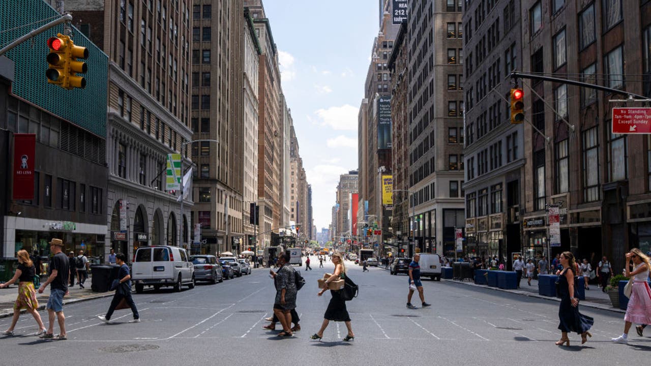 ‘I’m Walking Here!’: Jaywalking Legalized In New York City | FOX 5 New York