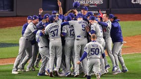 Dodgers win World Series in 5 games, overcome 5-run deficit with help of errors to beat Yankees 7-6