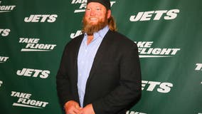 Nick Mangold tackles new role as high school football coach in New Jersey