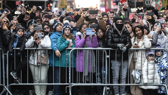 Where to watch NYC’s Thanksgiving parade, what to avoid bringing