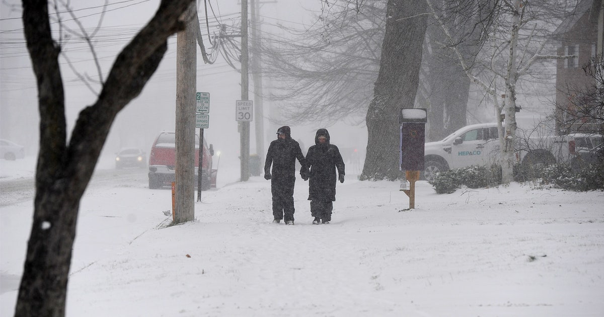 New York lake-effect snowstorm dumps over 5 feet of snow in parts of ...