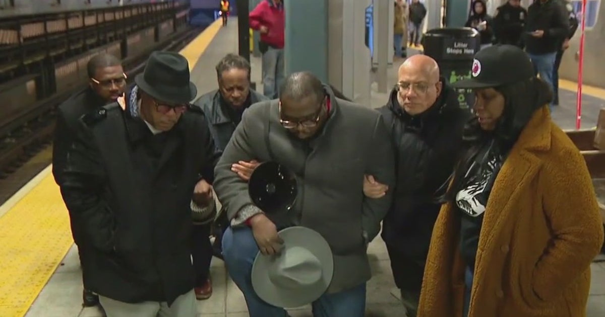 Vigil honors woman burned to death on NYC subway train | FOX 5 New York