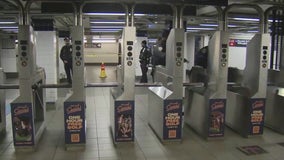 Gunfire erupts in busy NYC subway station