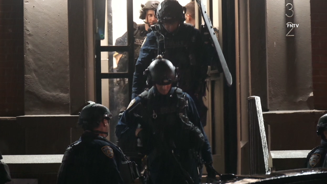 Man fatally shot outside Hell's Kitchen apartment; suspect on the run