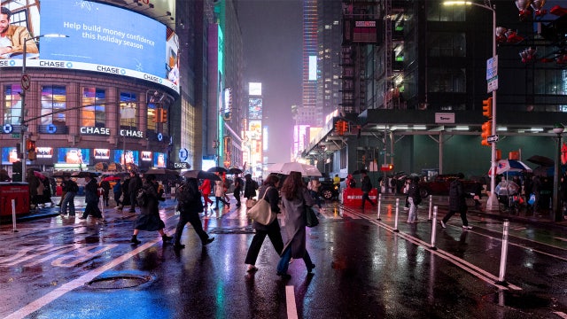 New Year's Eve: Rain timing, impacts for Times Square ball drop