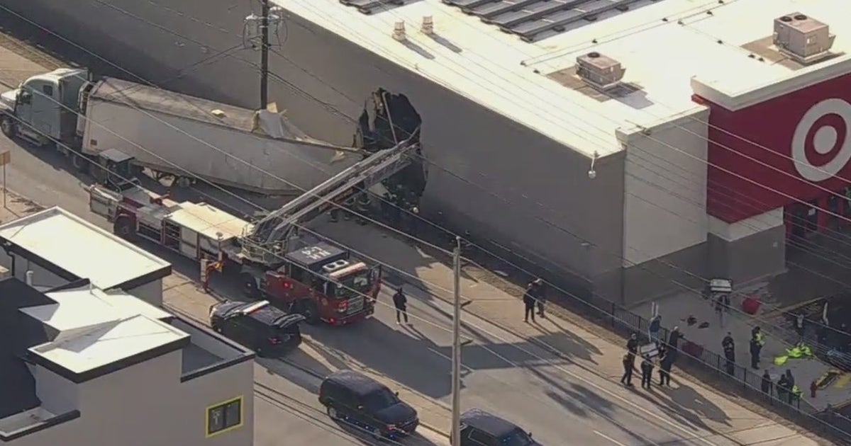 Dump truck crashes into NJ Target, leaving 5 people injured | FOX 5 New ...