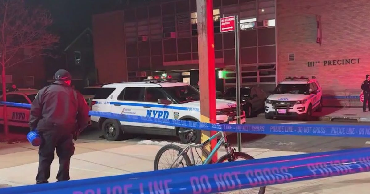 Police shoot, kill man outside Queens precinct: NYPD | FOX 5 New York