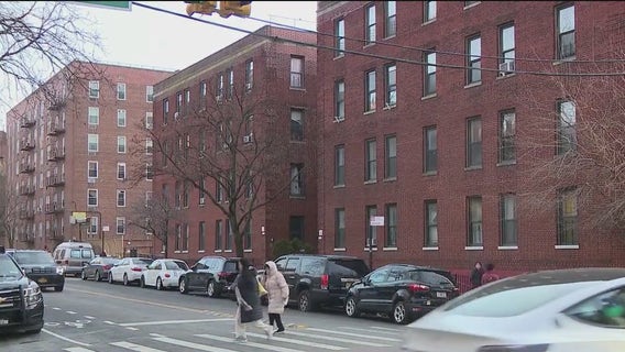 65-year-old Queens woman stabbed by home intruders while taking out trash: NYPD