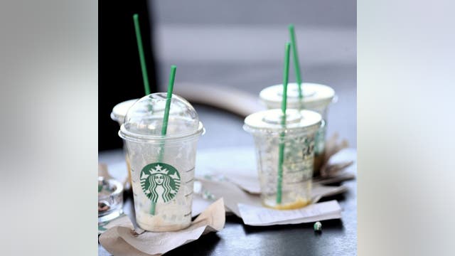Starbucks replacing plastic cups with compostable options in some states—here’s where and why
