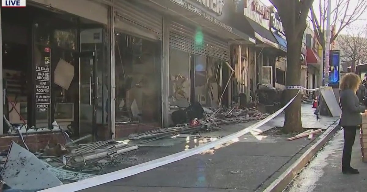 5-alarm fire destroys several businesses in the Bronx | FOX 5 New York