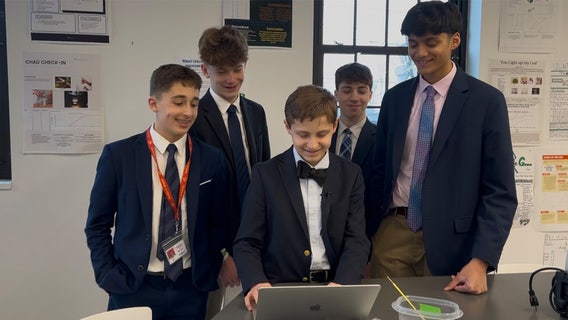 Buddy Bot aims to help students detox from 'doom-scrolling'