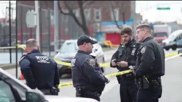 Teen ambushed, gunned down in broad daylight at bus stop in Queens, police say