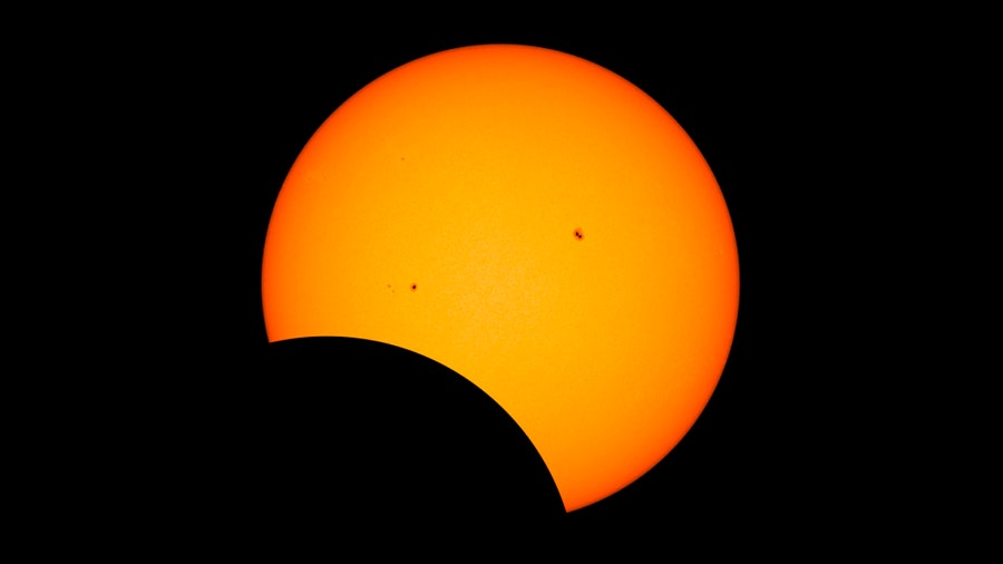 2025 solar eclipse visible in NYC tomorow: What time, how to see it