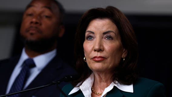 Gov. Hochul announces tentative deal on $250B NY state budget