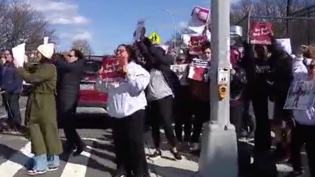 Parents, alumni rally ahead of Preston High School hearing