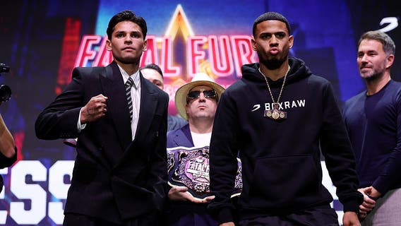 Boxing takes over Times Square with Garcia-Romero main event