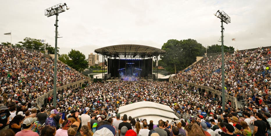 ミュージック THE ALFEE in NY at Forest Hills Stadium THE ALFEE in NY at Forest Hills Stadium 1st. July. 1998[Blu