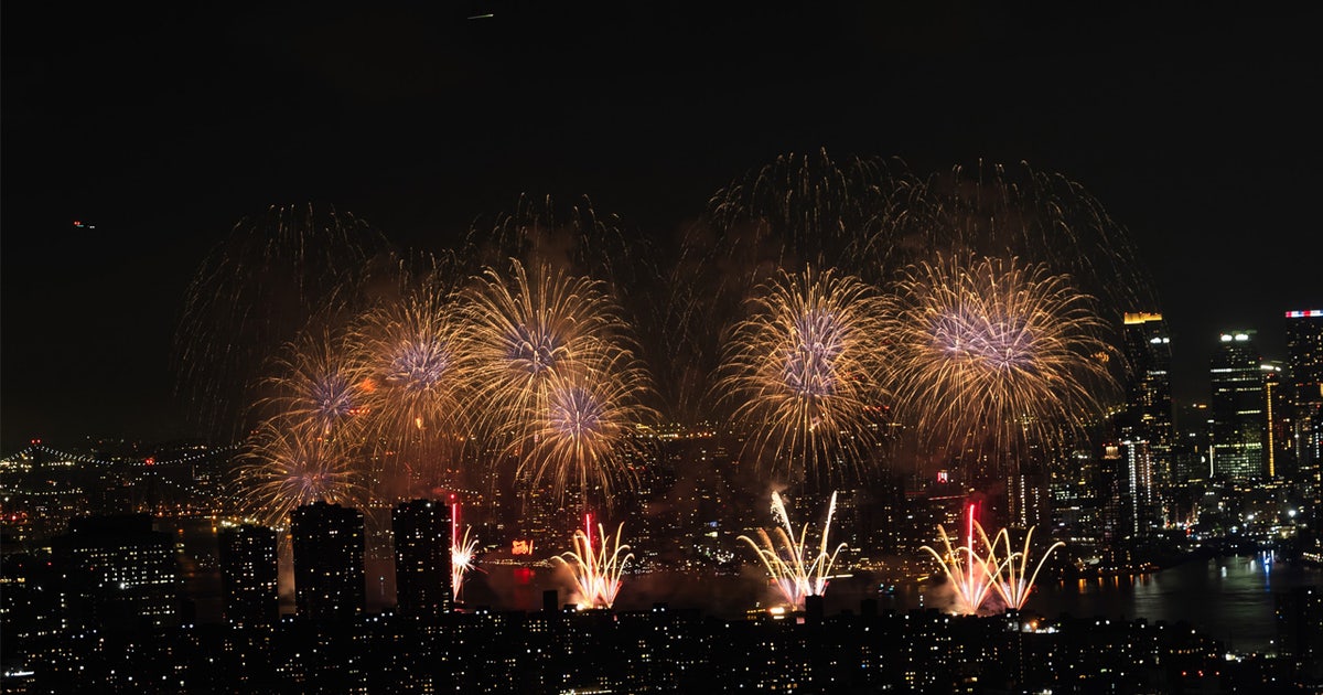 Best places to watch the 2025 Macy's 4th of July fireworks in NYC | FOX ...