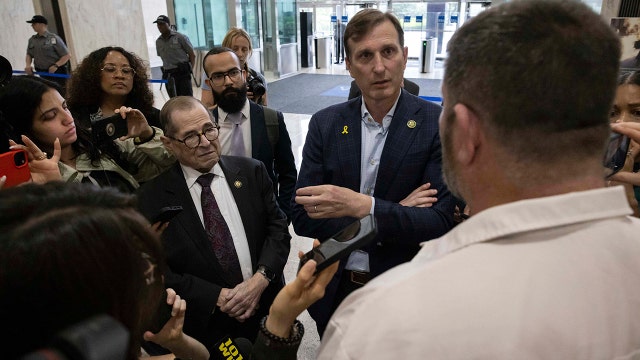 NY Dems denied access to NYC immigration building reportedly detaining migrants