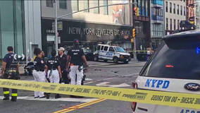 Deadly hit-and-run in Chinatown kills 2, police say