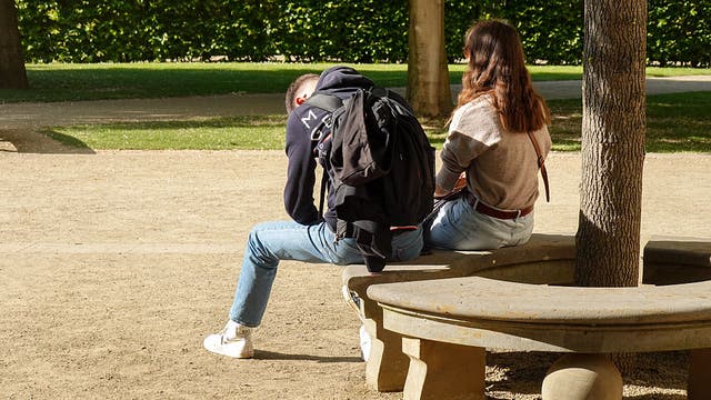 This dating trend could leave you alone and confused. What is 'banksying'?