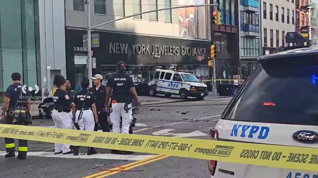 Deadly hit-and-run in Chinatown kills 2, police say