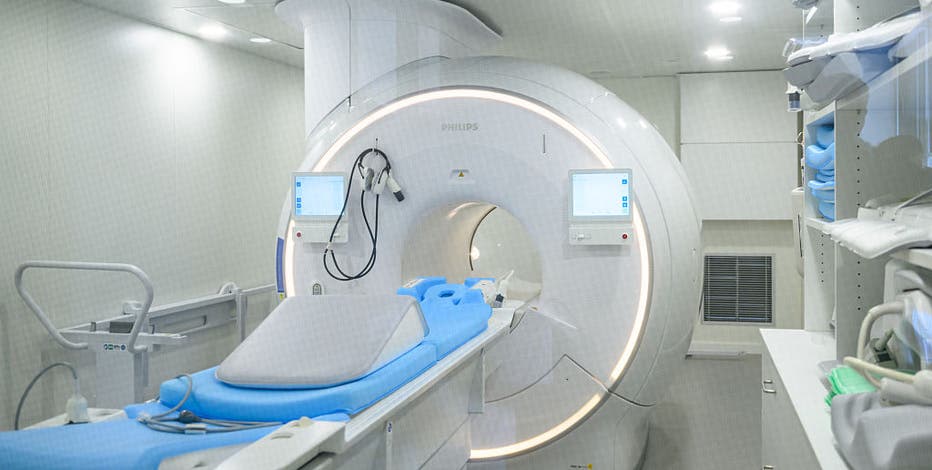 Man dies after metal chain yanks him into MRI machine on Long Island, police say