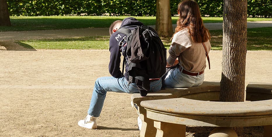 This dating trend could leave you alone and confused. What is 'banksying'?