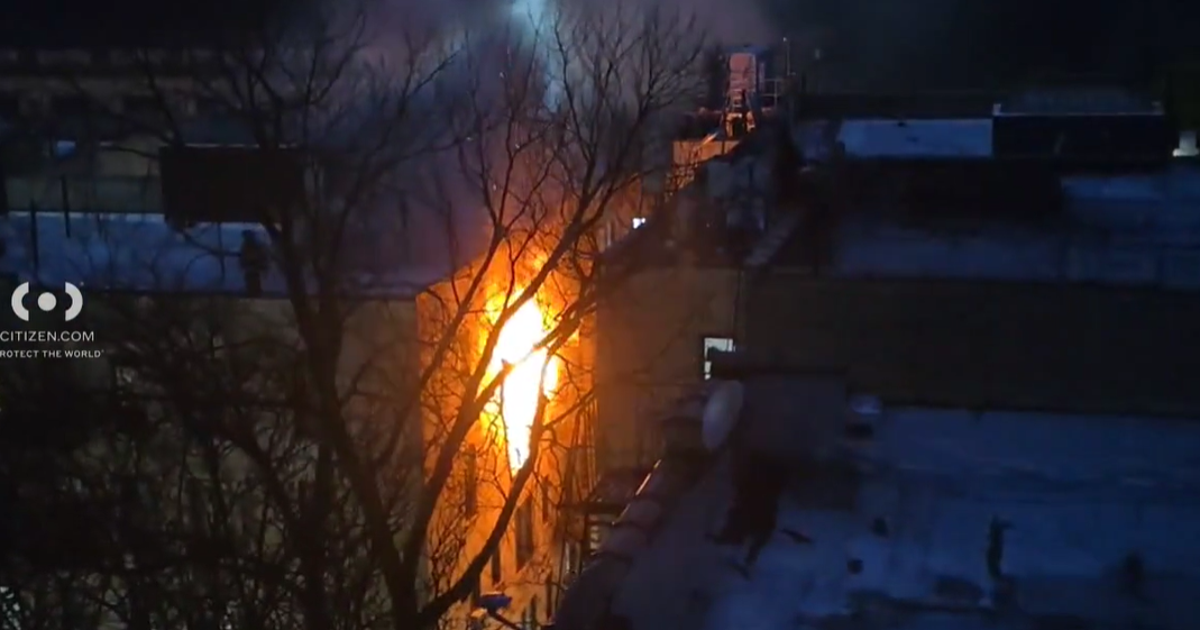 2 firefighters hurt, man in custody after Bronx fire | FOX 5 New York