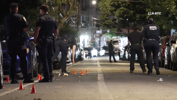 3 injured in Bronx shooting, suspects flee on moped