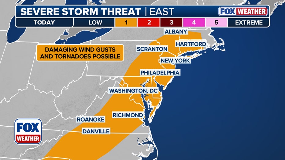 This graphic shows the severe weather threat on Sept. 25, 2025. (FOX Weather)