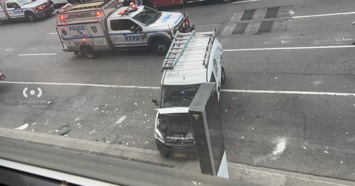 Midtown crash leaves 9 people injured: Details | FOX 5 New York