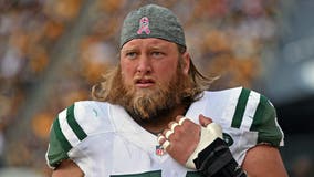Nick Mangold, Jets legend and former Ohio State standout, dies at 41