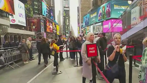 Broadway faces possible shutdown as musicians, performers threaten strike